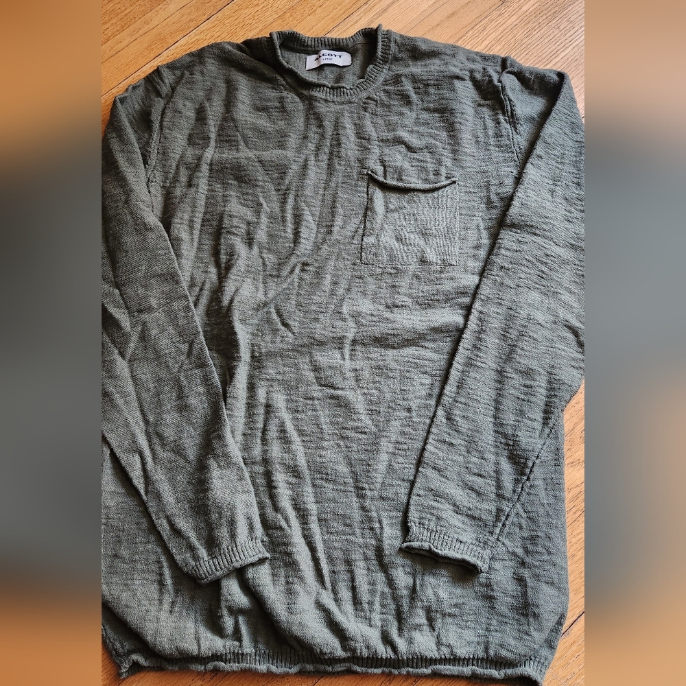 Mens Alcott sweater  size L